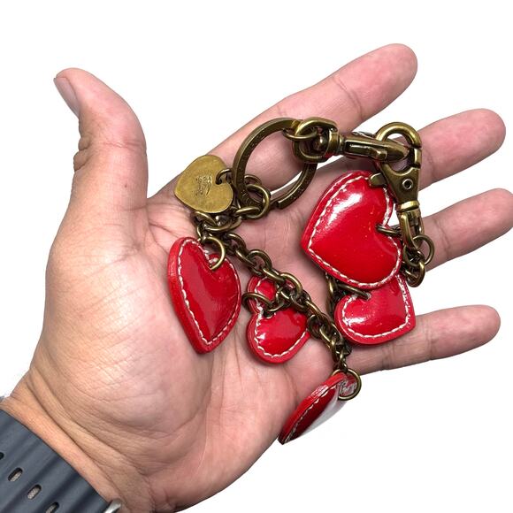 Burberry Heart Charm Chain - Picture 6 of 10